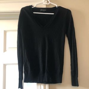 Black banana republic wool V-neck sweater